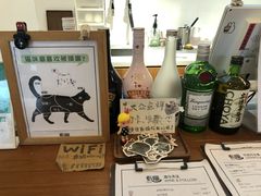 -有猫主题·治愈系猫咖(曾厝垵店)