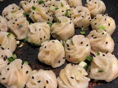小小生煎包-松沪名灶·豆浆鱼头·新上海菜(飞航吾悦广场店)