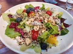 果蔬藜麦沙拉-丰泽园饭店