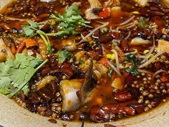 -自贡盐帮菜·玩辣餐厅(樱花园西街店)