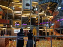 -嗨翻Hi-Fun竞技主题乐园·蹦床团建生日聚会(五棵松华熙店)