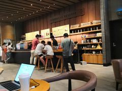 -星巴克臻选(青岛金狮广场店)