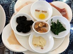 -桥香园过桥米线(国贸店)