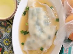-小红鲸·海鲜餐厅(轸大路店)