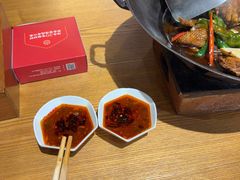 -琥珀老六龙虾(四里河店)