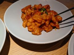 -蜜桃餐厅·伴山(绿宝广场店)