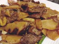 酸笋炒牛肉-美极鲜食坊(宝安南路店)