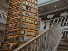 店内环境-猫的天空之城概念书店(北戴河蔚蓝海岸店)