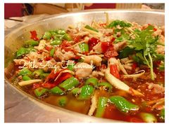 鸿鹤鲜锅兔（大）-椒小兔·盐帮川菜中餐厅(金沙时代广场店)