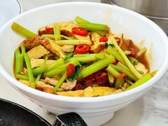 攸县香干炒芹菜-红色湘菜馆(春风店)
