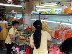 -Bánh Mì Huynh Hoa