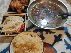 -阿灶卤煮老店·姜母鸭(五店市总店)