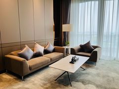 -上海华凯华美达广场酒店