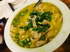 特制酸汤肥牛-胡桃里音乐酒馆(曲江店)