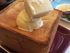 -港丽餐厅(高德置地店)