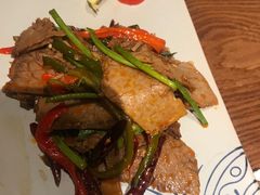 -云海肴·汽锅鸡·云南菜(天山百盛优客店)