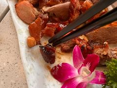 -香港新发烧腊茶餐厅(书城店)