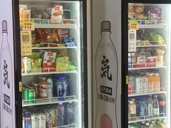 -荒岛实景沉浸密室(江汉路1店)