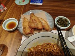 -蟹黄鱼·海派深夜面馆(巨鹿路店)
