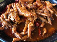 -老闵田螺馆·南昌特色小炒(梦时代店)
