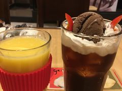 -必胜客(WOW中心城店)