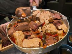 鸭血豆腐-湊湊火锅·茶憩(打浦桥日月光店)