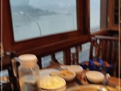 -小天鹅火锅·一线江景洪鼎旗舰店(洪崖洞店)