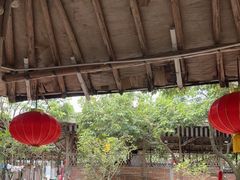-满記土窑烧鷄波浪山莊
