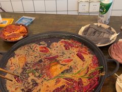 -黄潇洒老火锅(九眼桥宏济巷店)