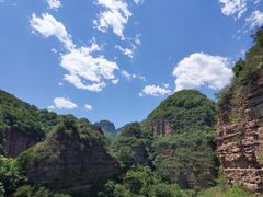-爱情山风景区