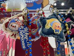 -泡泡玛特POPMART(侨福芳草地店)