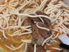 -金杨拉面王小吃面馆·牛三宝面·红烧牛肉粉