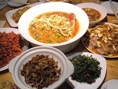 -小三峡食府(西五路店)