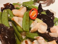 碧绿翡翠炒活鲍鱼-利苑酒家(华熙国际店)