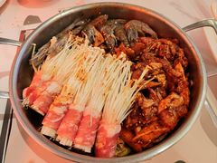 -黄记煌三汁焖锅(新佳丽江汉路店)