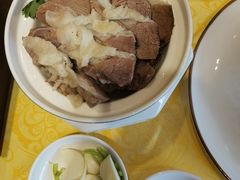 草原手把肉-德乐海蒙餐