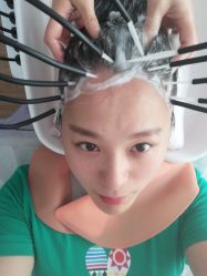 -黑奥秘脱发白发中心