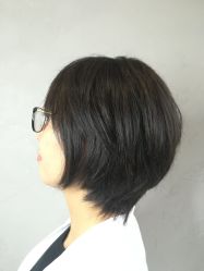 -变画·发型STUDIO