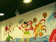 -虾弄弄海派小龙虾·牛羊蝎子火锅