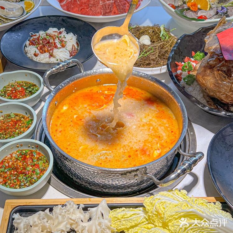 为了三亚这顿糟粕醋火锅‼️我可以搬家去海南