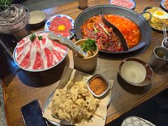 -萍姐火锅·公路夜市(武汉首店)