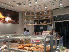 面包甜点陈列柜-好利来(熙地港店)