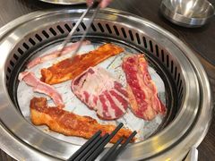 -本苑烤肉自助餐厅