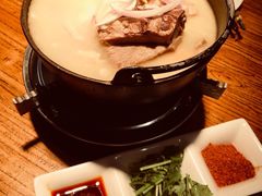 -阿里家·新疆烤肉酒場 by MIG