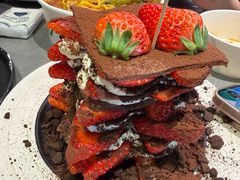 -W COLLECTIVE  DESSERT SHOP