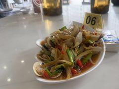 -覃记海鲜美食餐厅
