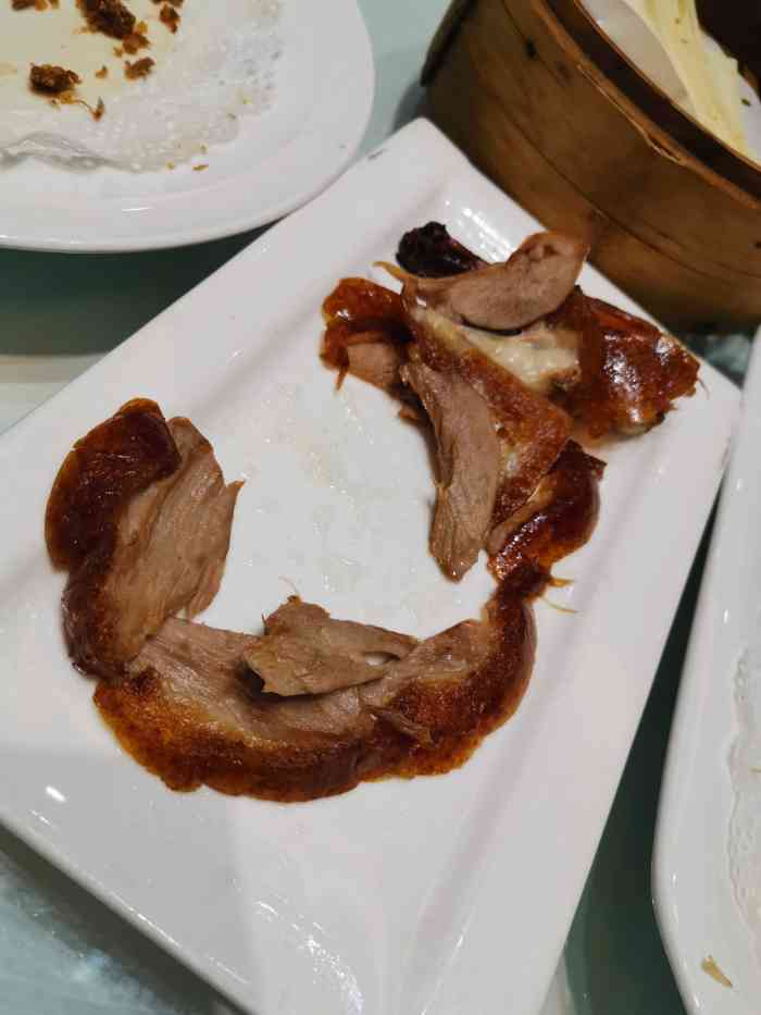 外婆居烤鸭楼(哈西万达店)-"407包房服务特别周到,菜品味道非常好.