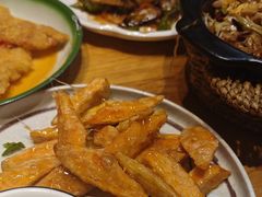 拔丝地瓜-东北哈尔滨酱骨头馆房掌柜铁锅炖