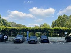 -北京京宝行宝马4S店(闵庄路店)