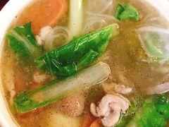 三鲜煲-十里铺铁板鱿鱼